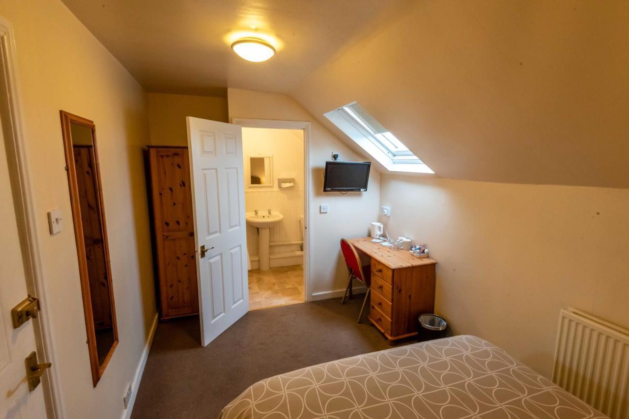 Aarondale Guest House Hartlepool Buitenkant foto