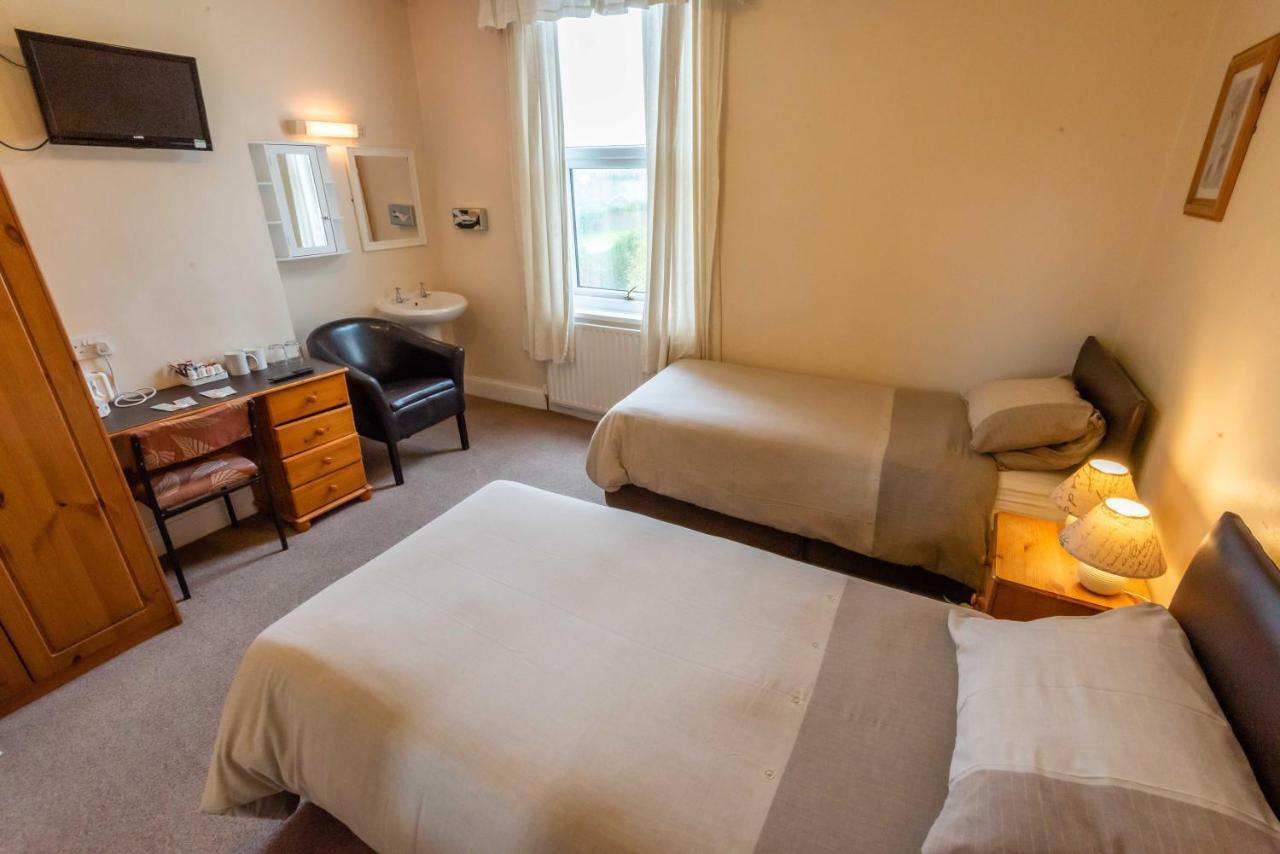Aarondale Guest House Hartlepool Buitenkant foto